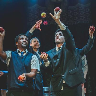 Gandini Juggling Smashed 116