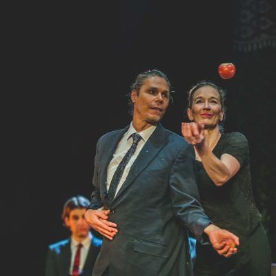 Gandini Juggling Smashed 43