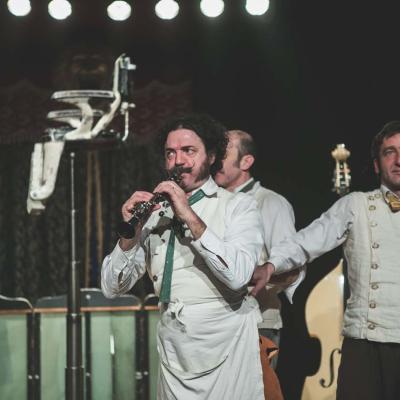 Nuova Barberia Carloni 171